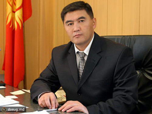 Сторонники проигравшего кандидата в президенты Киргизии перекрыли трассу
