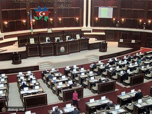 Суд оценит сравнение азербайджанского парламента со зверинцем