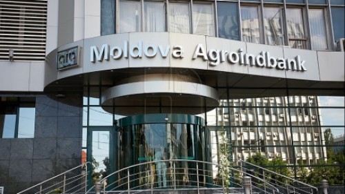 Суд запретил блокировать право голоса новых акционеров MAIB. Премьер: Такое решение в компетенции НБМ