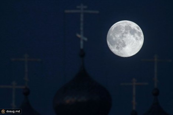 Суперлуние: Фотографии со всего света