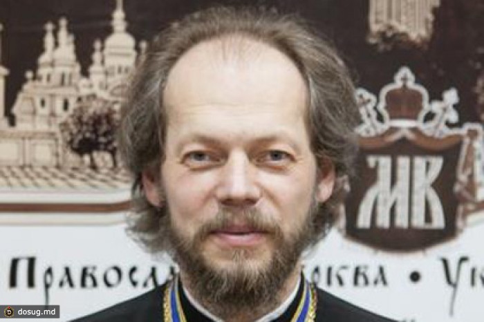 Священник УПЦ попросил не считать украинцев фашистами