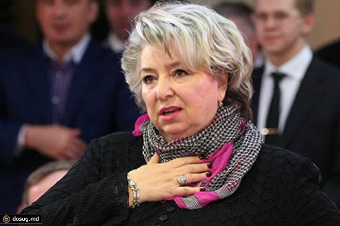 Тарасова назвала бредом сообщения о невозможности посетить панихиду по Тихонову