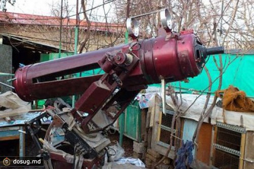 Ташкентского пенсионера заподозрили в слежке за самолетом Каримова