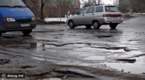 То яма, то канава: столичные водители жалуются на состояние дорог