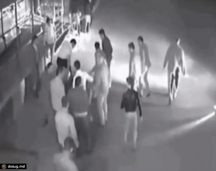 Толпа растерзала в больнице Тюмени невиновного человека. ВИДЕО