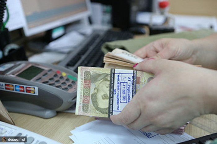 ЦБ может включить гривну в золотовалютные резервы России