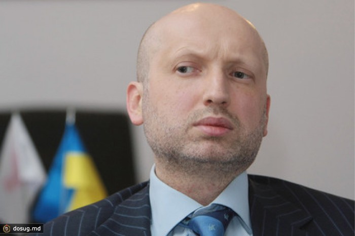Турчинов допустил возможность введения военного положения в Донбассе