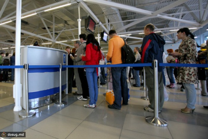 Турфирмам запретили выдавать туристам билеты в аэропорту в день вылета