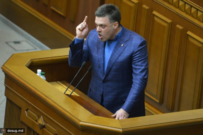 Тягнибок разрешил выступать в Верховной Раде на русском