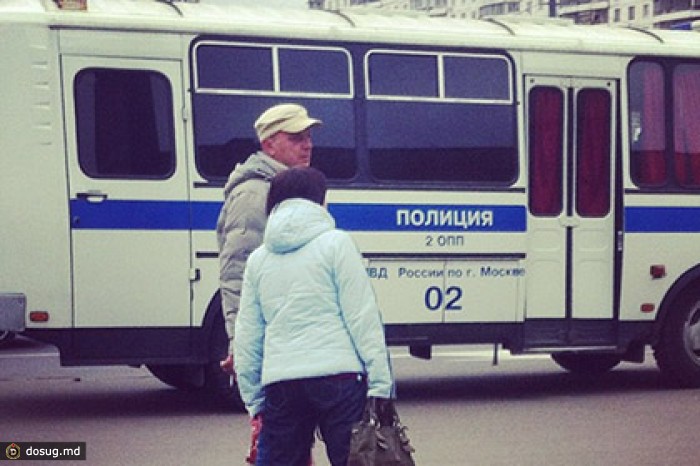 У метро «Пражская» в Москве начались задержания националистов