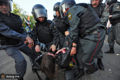 Участников лагерей оппозиции обыскали по «болотному делу»