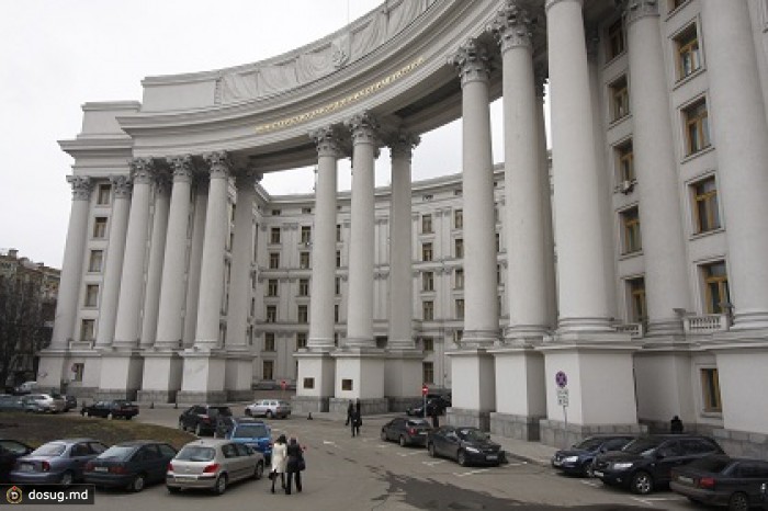 Украина объявила российского дипломата персоной нон грата