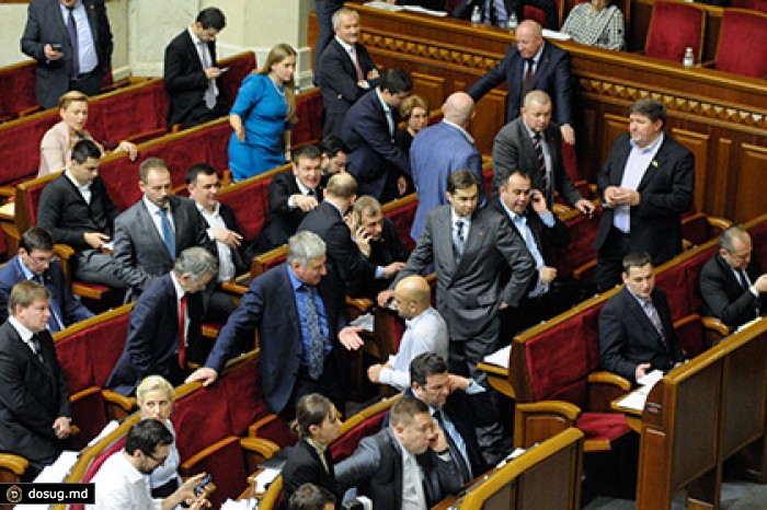 Украинские депутаты предложили прекратить дипотношения с Россией