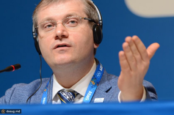 Украинским ведомствам разрешили выплачивать только зарплаты