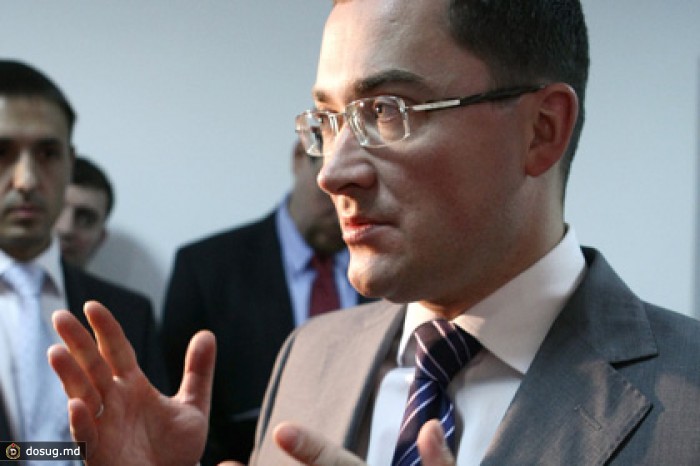 В «Газпроме» опровергли заявления Азарова о пересмотре газовых соглашений