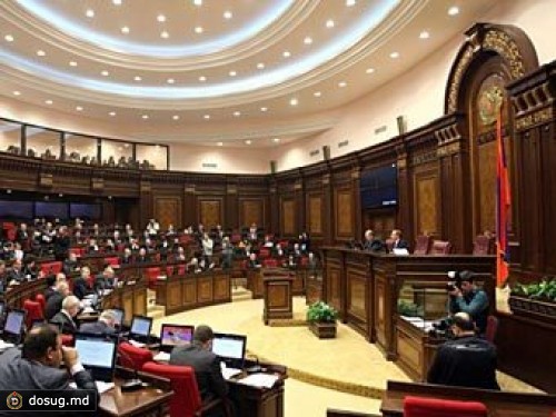 В Армении начались выборы в парламент