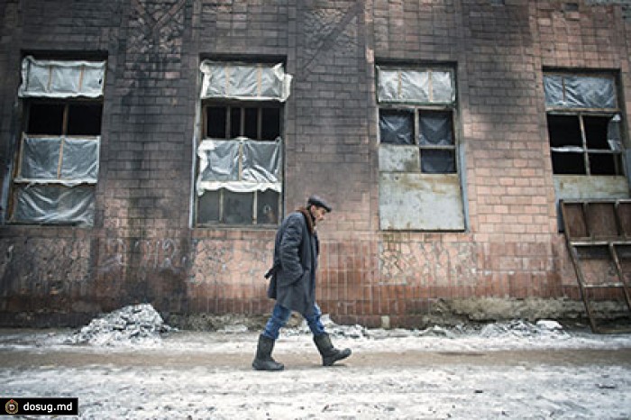 В Донецке под обстрел попал пункт раздачи гуманитарной помощи