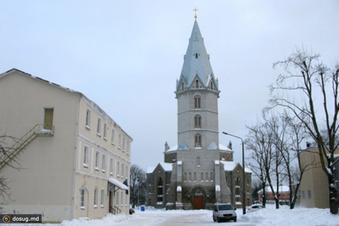 В Эстонии арестовали имущество лютеранской церкви