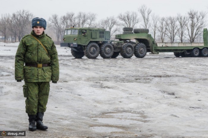 В Госдуме предложили запретить военным выкладывать фото со службы