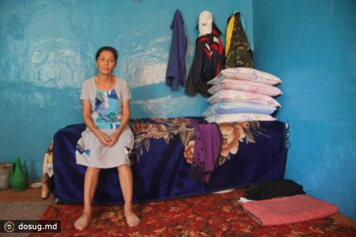 В Казахстане чиновники отчаялись выселить семью из здания администрации