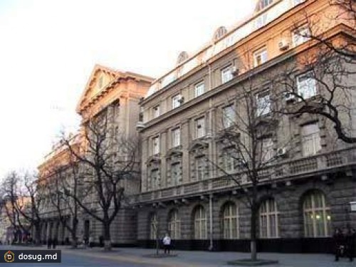 В Киеве со стрельбой задержали милиционеров