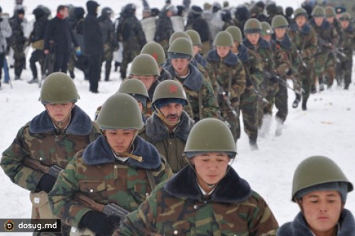 В Киргизии отказались расследовать побег охранников резиденции Атамбаева