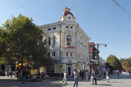 В Крыму военного летчика посадили за госизмену