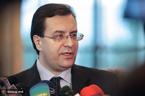 В Молдавии вслед за премьером уволили главу парламента