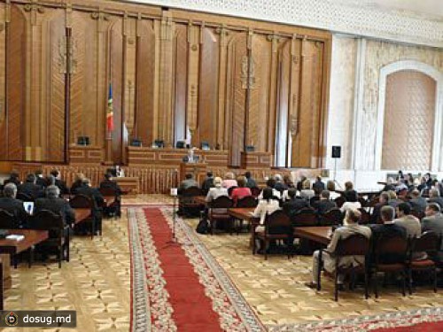 В Молдавии ввели штрафы за дискриминацию геев