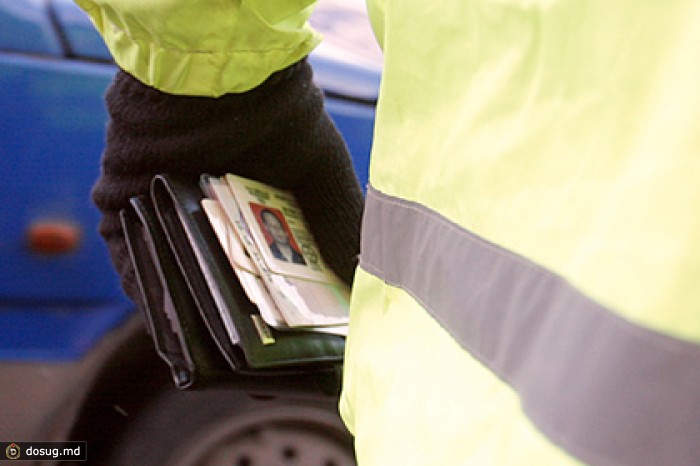 В Оренбургской области задержан водитель с купленными в интернете правами