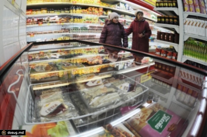 В Петербурге сотрудниц магазина обвинили в задержании клиентки в морозилке