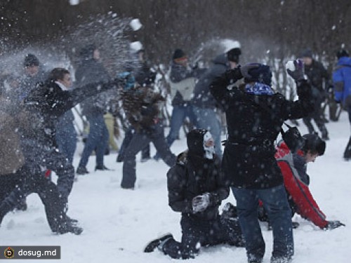 В Санкт-Петербурге повторно запретили "Снежную битву"
