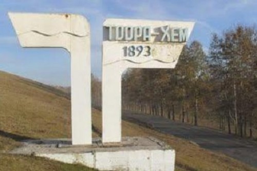 В Туве желавшие покататься на машине подростки застрелили автовладельца