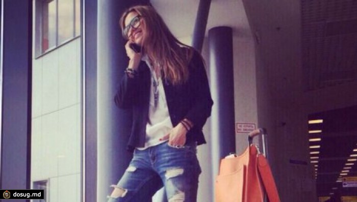 В аэропорту задержали "вооруженную" телеведущую Викторию Боню