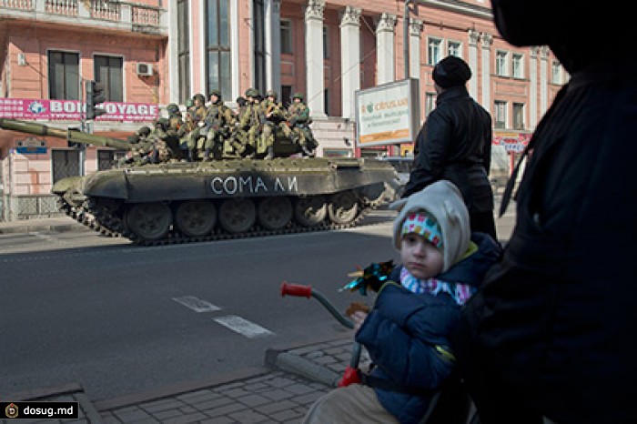 В городах Донецкой области ограничат движение военной техники