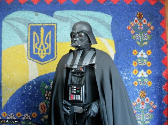 В ходе теледебатов украинский "Правый сектор" встретится с Дартом Вейдером