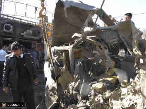В результате двух взрывов в Ираке погибли 12 человек