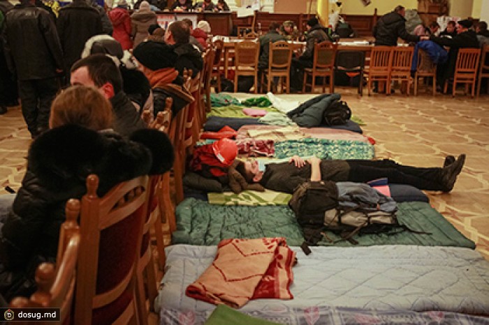 В захваченной мэрии Киева разгромили склад с наградами