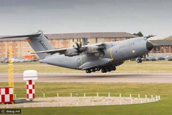Великобритания доверит обслуживание A400M региональной авиакомпании