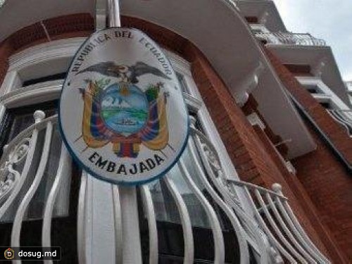 Великобритания отозвала угрозу вторжения в посольство Эквадора