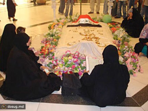 Власти Ирака полностью закрыли доступ к могиле Хусейна
