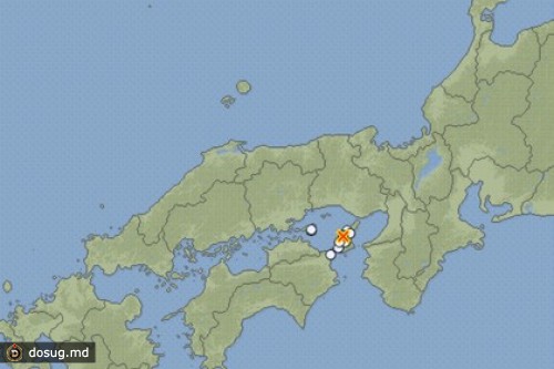 Во время землетрясения в Японии пострадали 16 человек