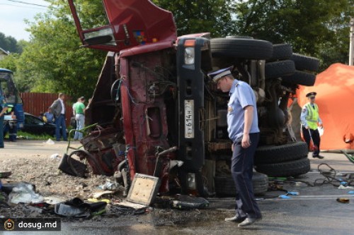 Водителя протаранившего автобус КамАЗа арестовали
