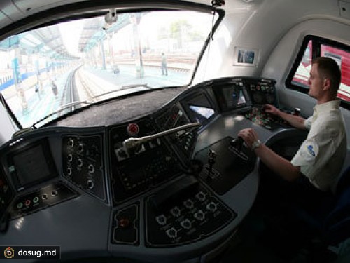 Янукович отреагировал на поломки поездов Hyundai