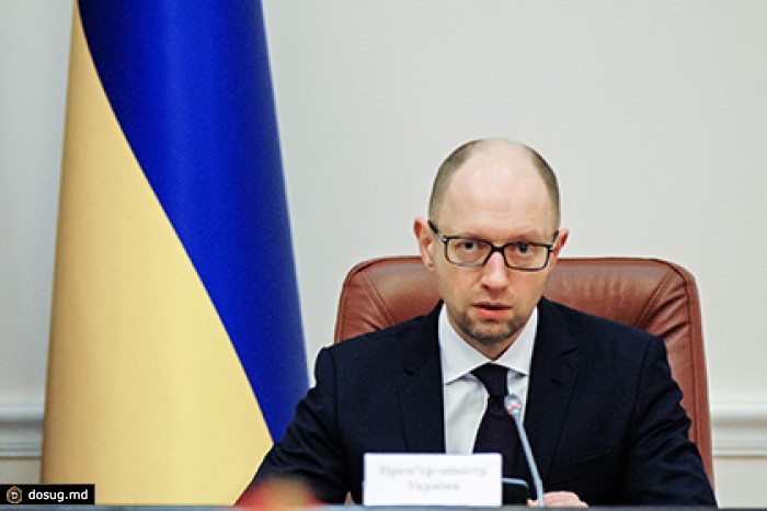 Яценюк обвинил ополченцев в блокировании доступа на шахту Засядько