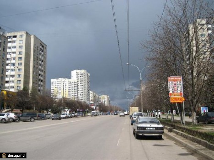 Жильцы многоэтажки на Московском проспекте продолжают жить в страхе