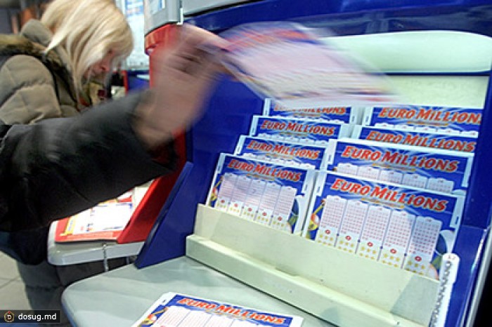 Житель Великобритании выиграл в лотерею почти 108 миллионов фунтов