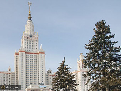 Замдекана факультета МГУ поймали на взятке