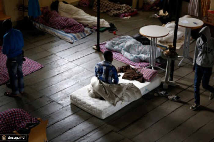 Защитники африканских беженцев напали на дом мэра Гамбурга