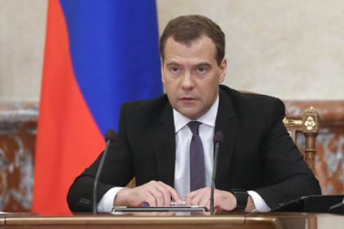 Защитников отечества оставили в 2014 году без лишнего выходного